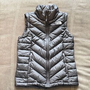 The North Face Women's Black Puffer Vest